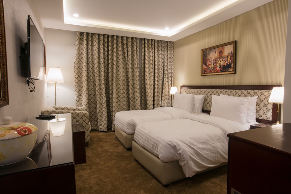 Strand Hotel Jordan 30/59