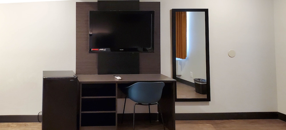 Motel6 Los Angeles, CA - Downtown 27/36