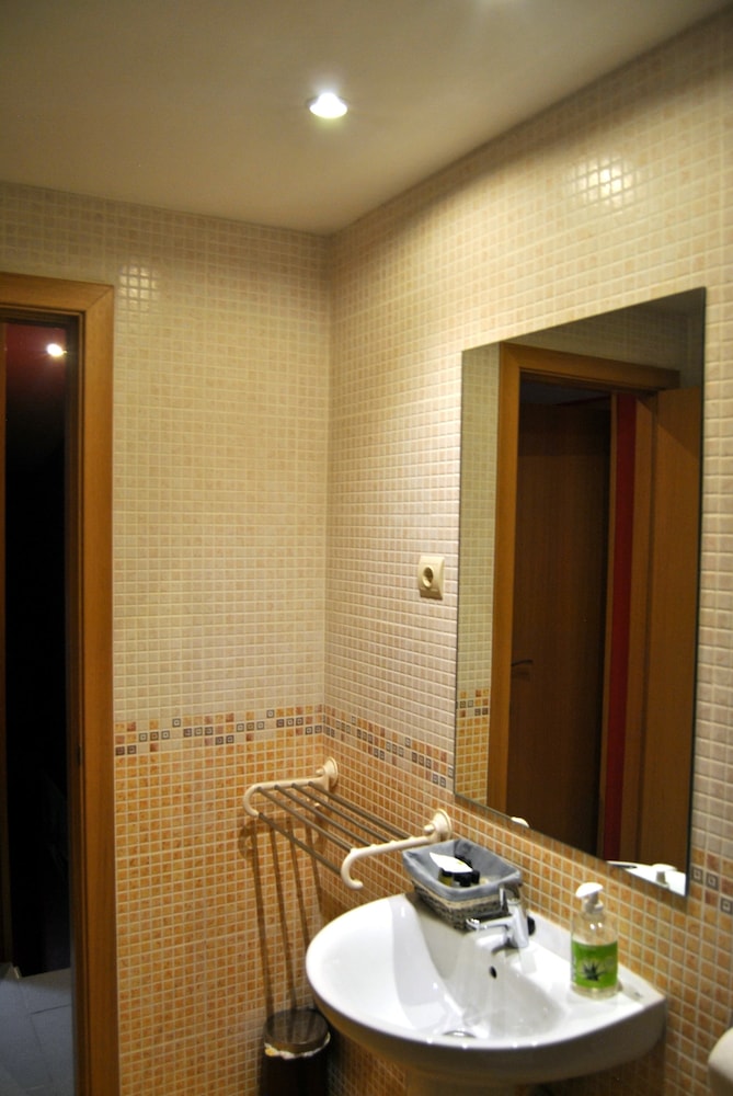 Apartahotel Collarubio 38/50