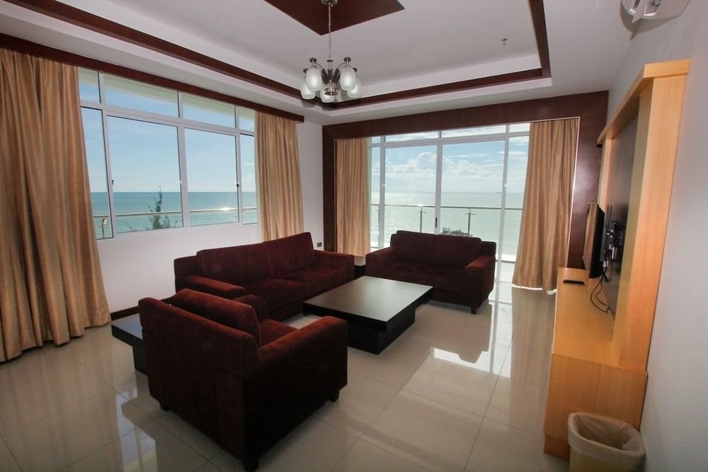 Imperial Suites Miri @ Diamond Tower 16/24