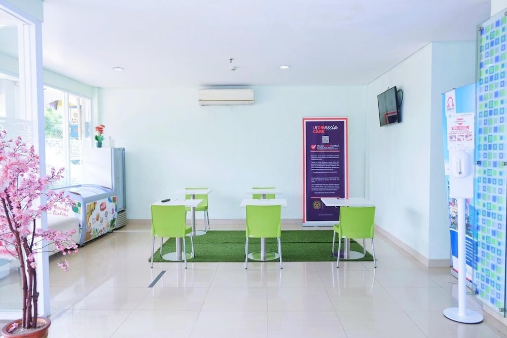 Cordex Hotel Ancol Jakarta 23/29