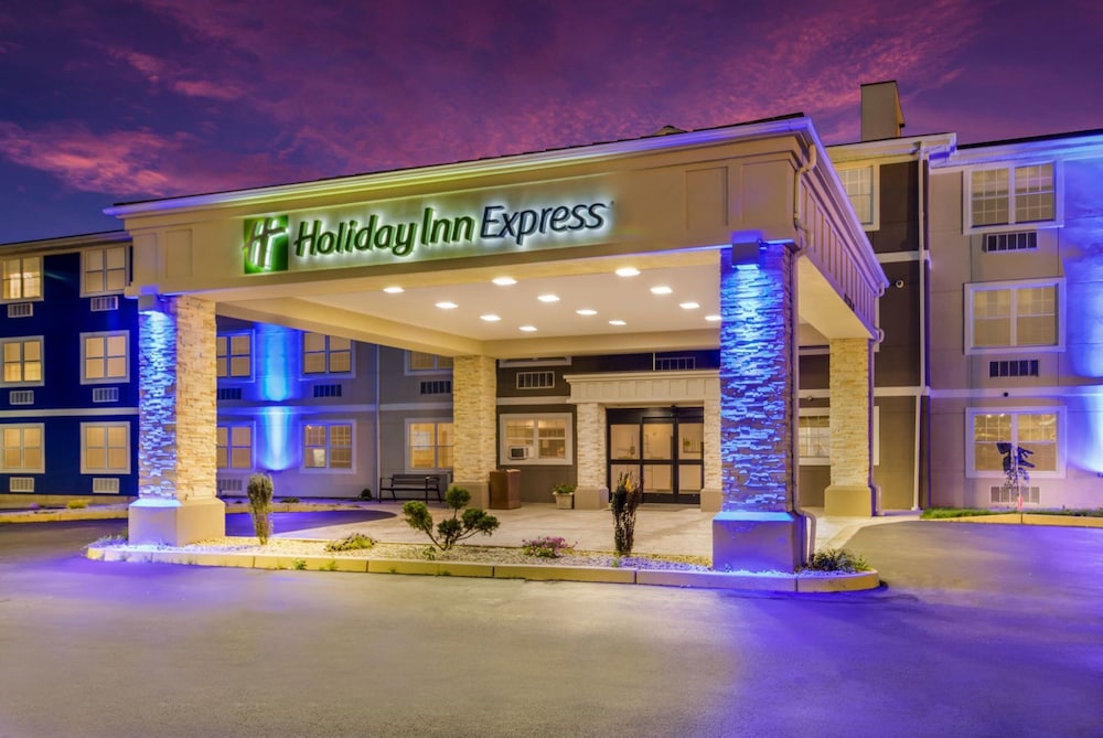 Holiday Inn Express Plymouth, an IHG Hotel 1/41