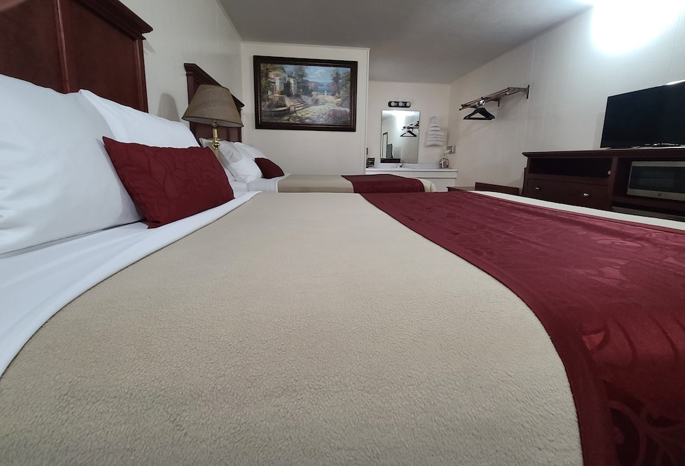 Homestead Motel 16/44