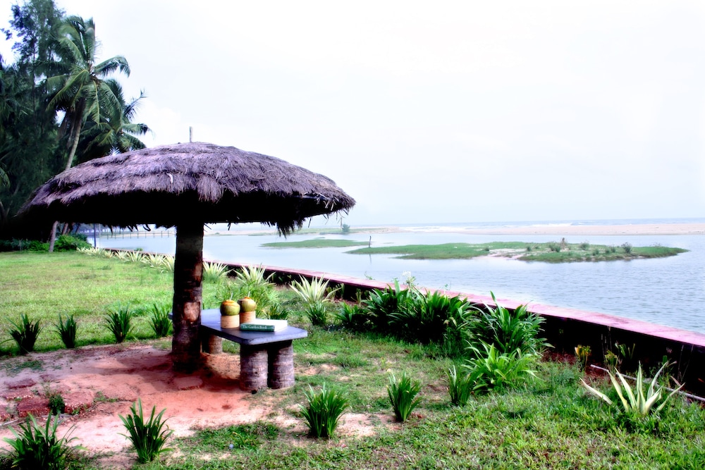 The Lalit Resort And Spa Bekal 60/68