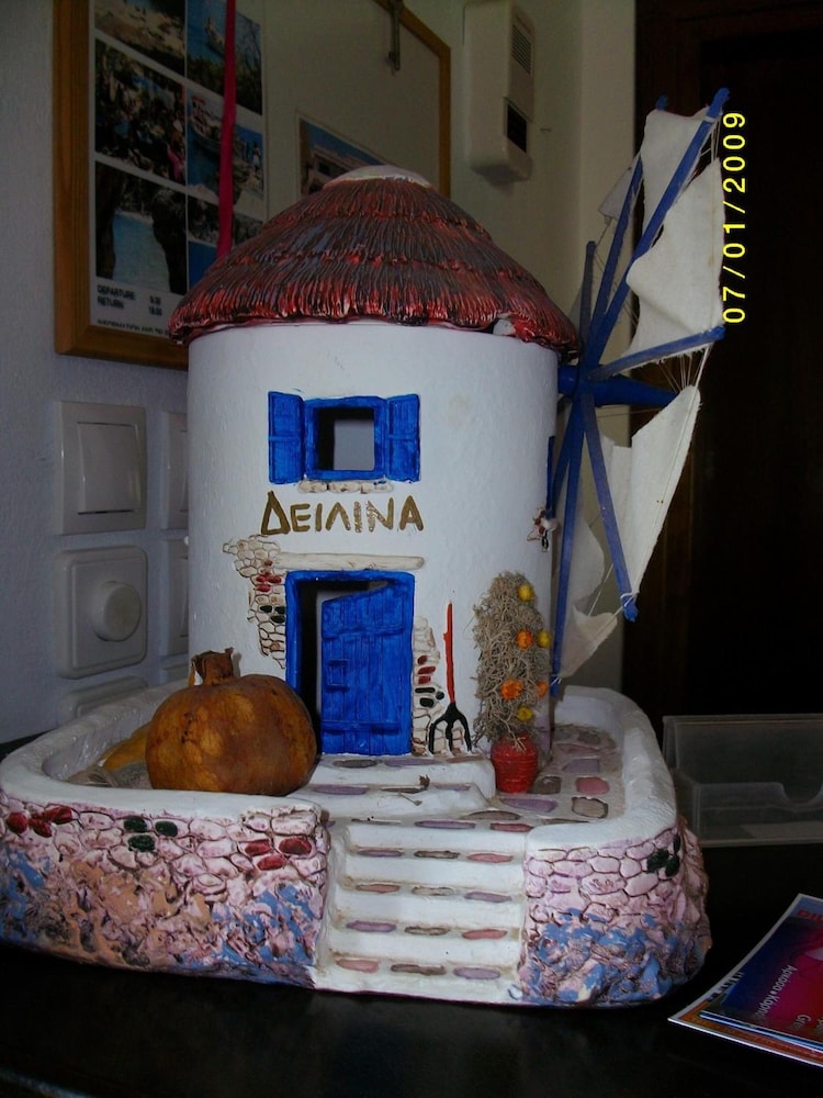DILINA STUDIOS 24/41