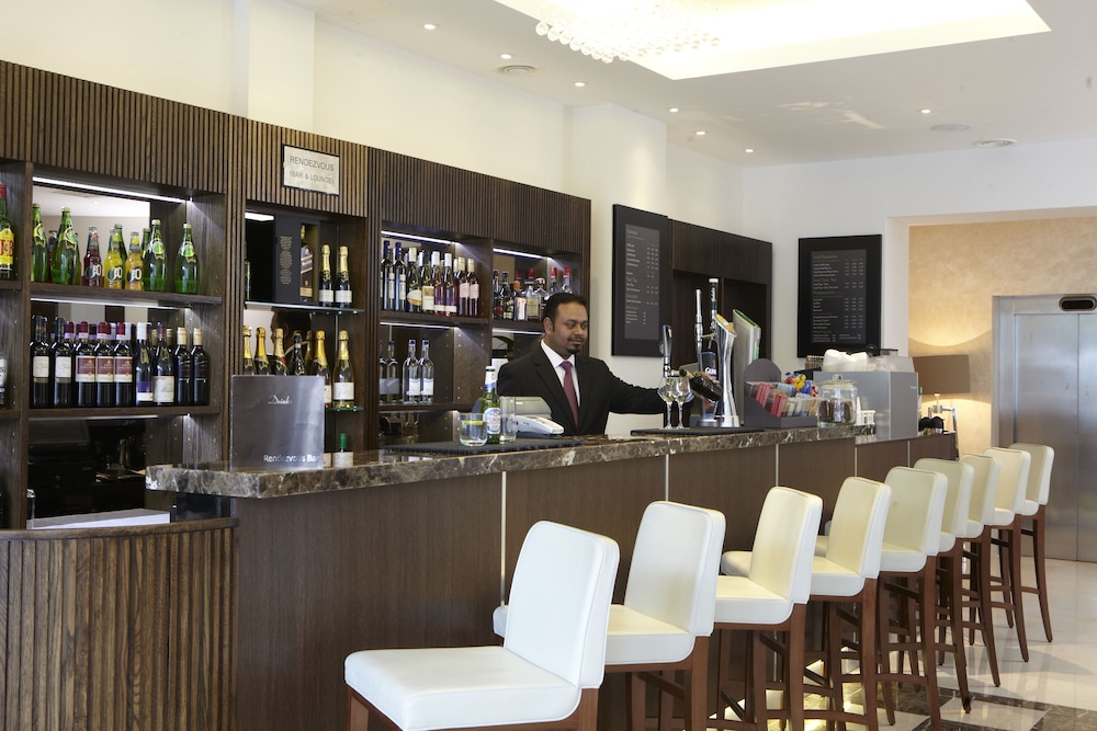 Park Grand London Heathrow 42/58