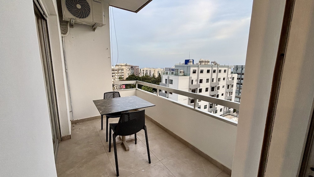 Seabreeze Limassol City Center Flat 3/50