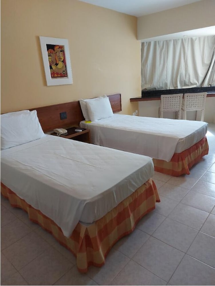 STANDARD, TWIN BEDS