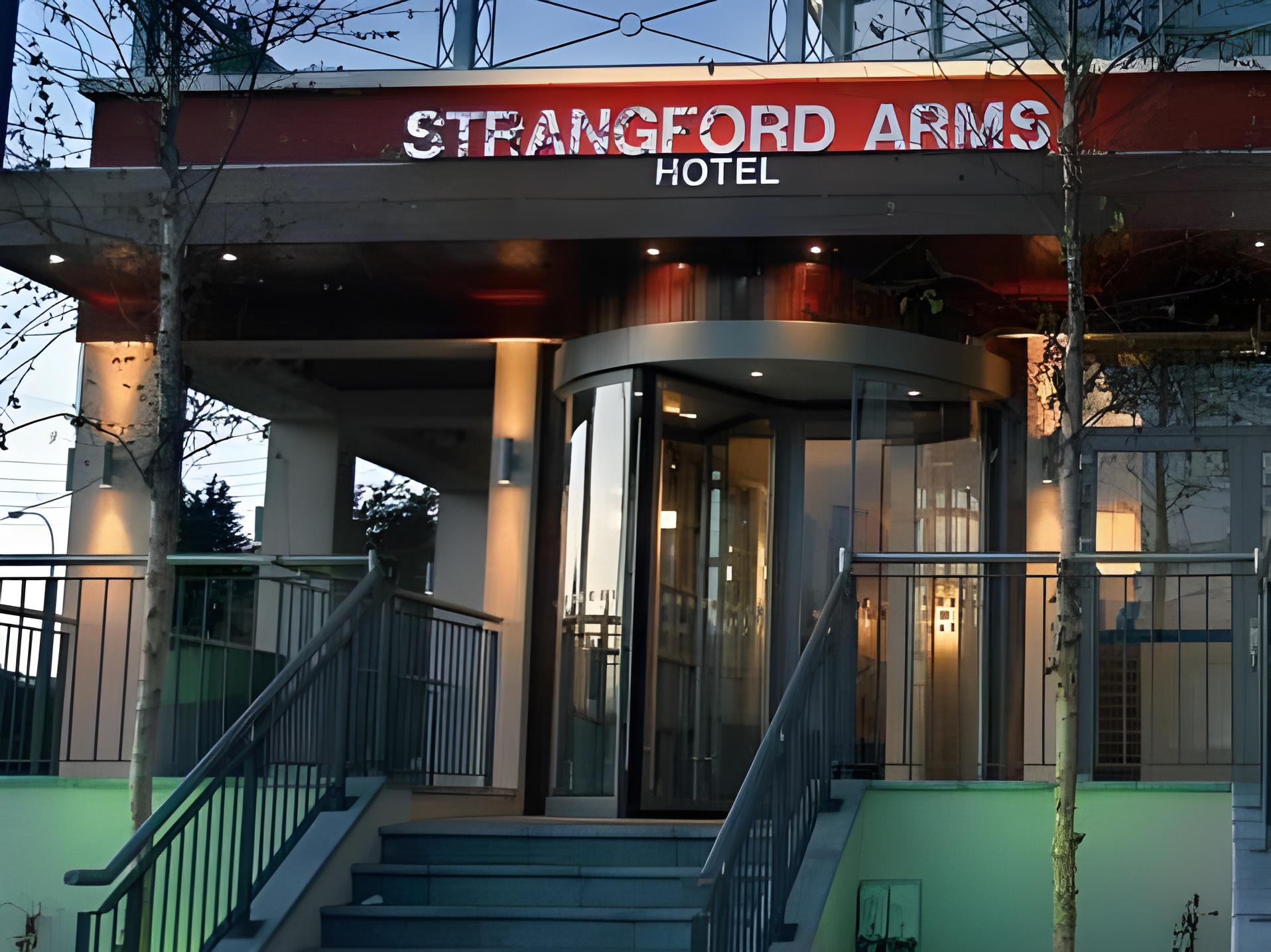 Strangford Arms Hotel 2/26