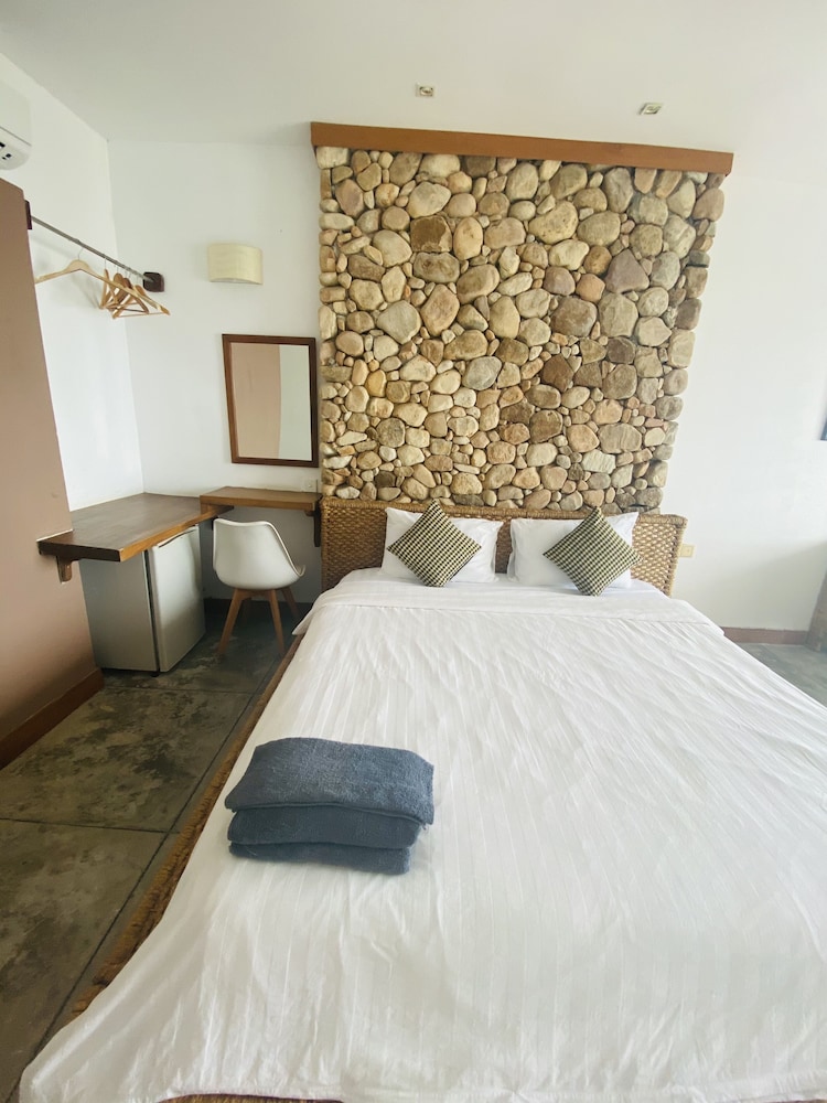Saravoan Hotel Kep 20/65