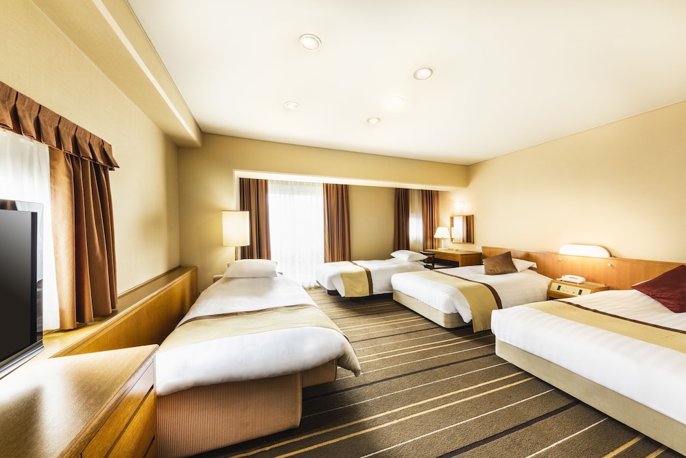 Senri Hankyu Hotel 22/64