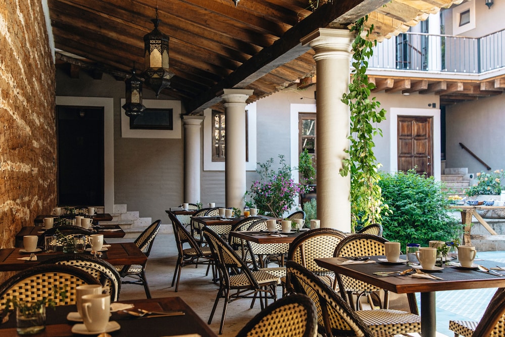 Dona Francisca Hotel Boutique 45/55