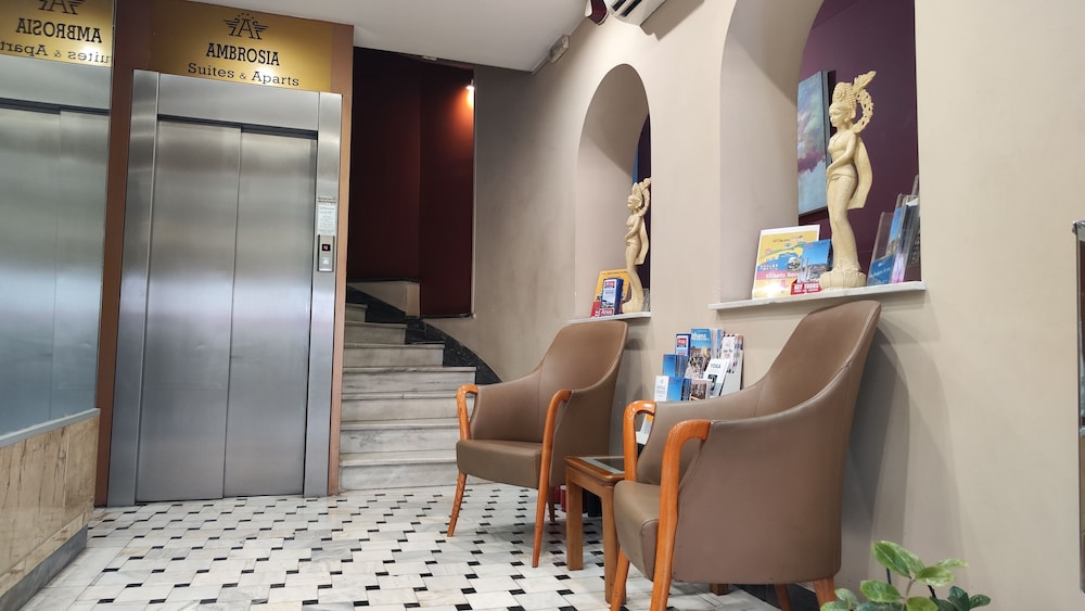 Ambrosia Suites 2/60