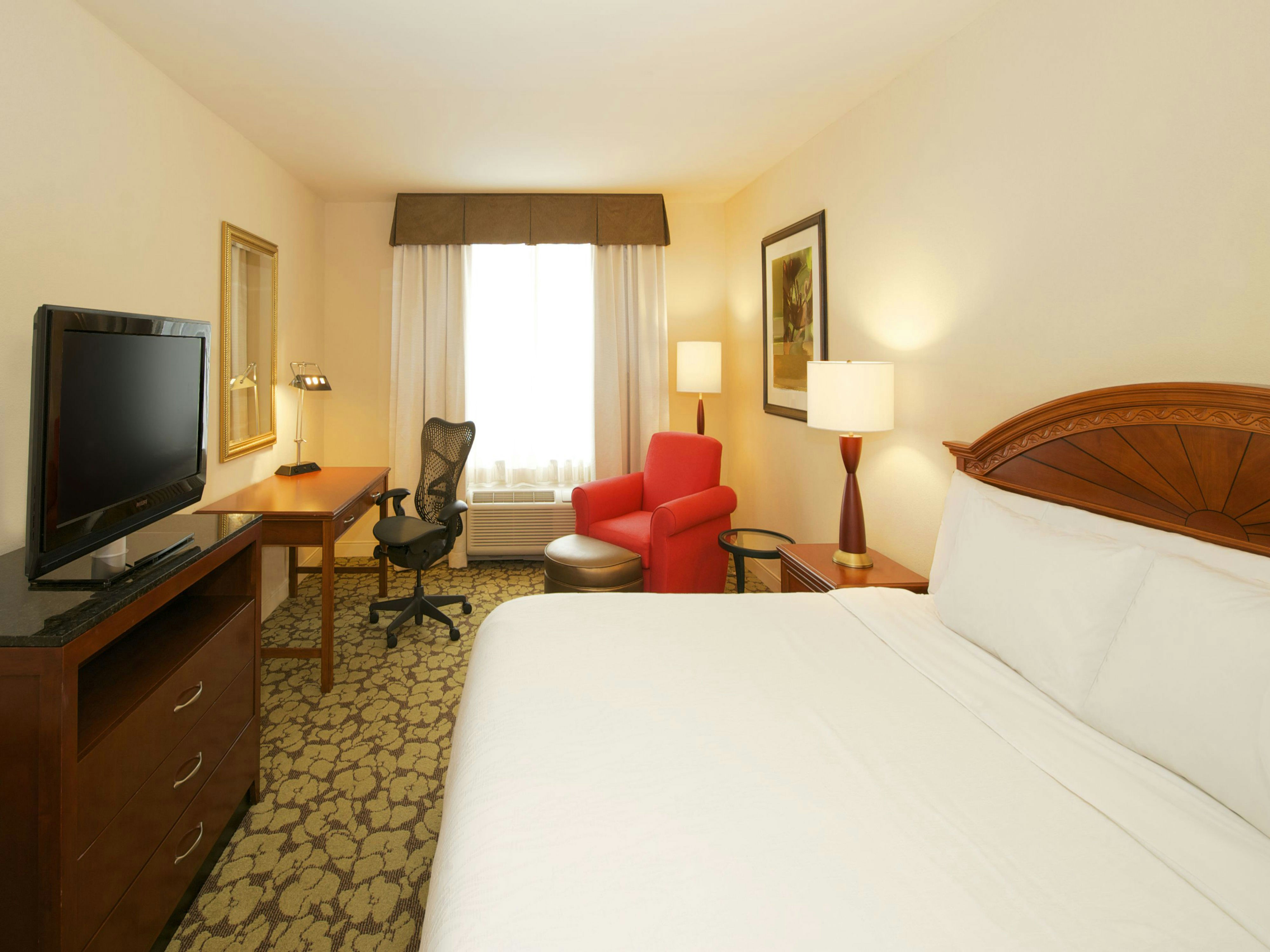 Hilton Garden Inn Virginia Beach Town Center 12/44