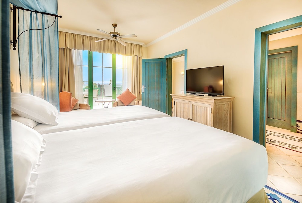 Hotel LIVVO Volcan Lanzarote 20/78