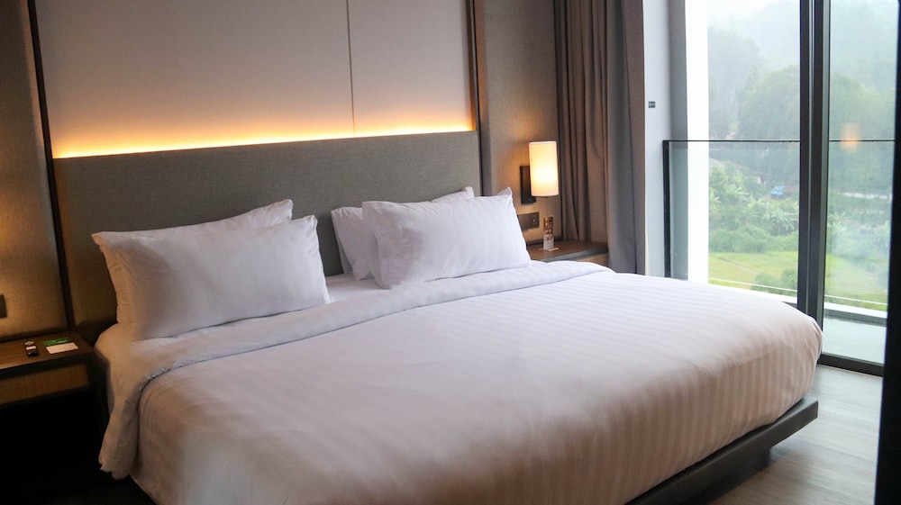Grand Aston Puncak Hotel and Resort 7/50