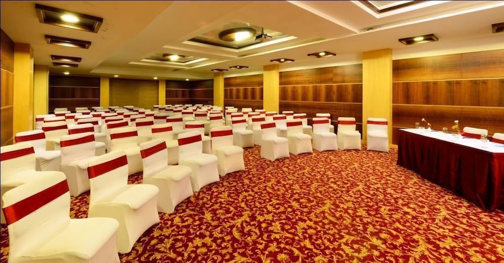 The Chariot Resort Spa 44/55