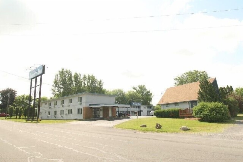 Budget Inn - Syracuse Airport 4/37