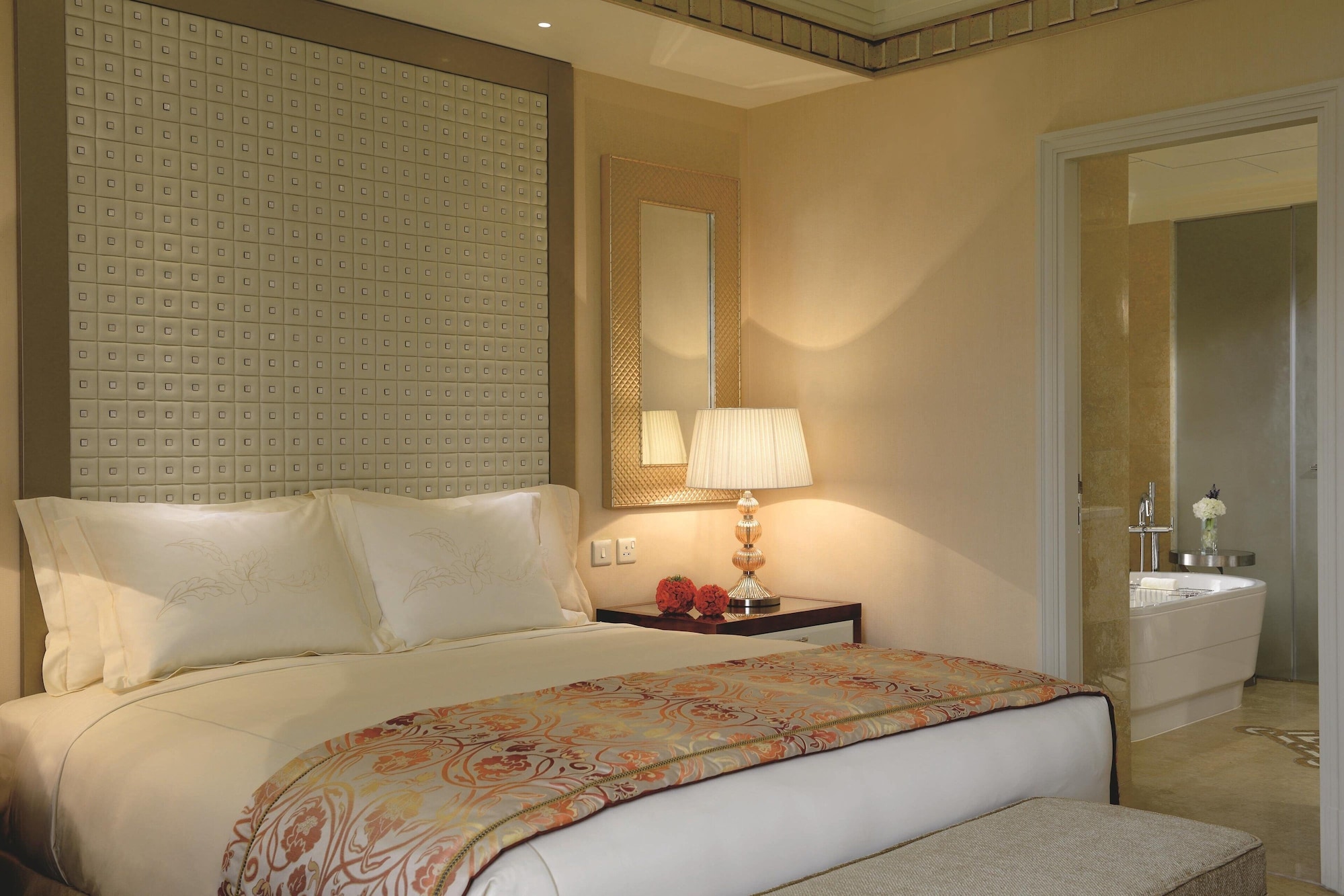 Room at The Ritz Carlton Abu Dhabi Grand Canal, ABU DHABI