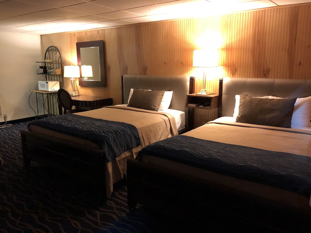 Rodeway Inn Harlan, KY 22/67
