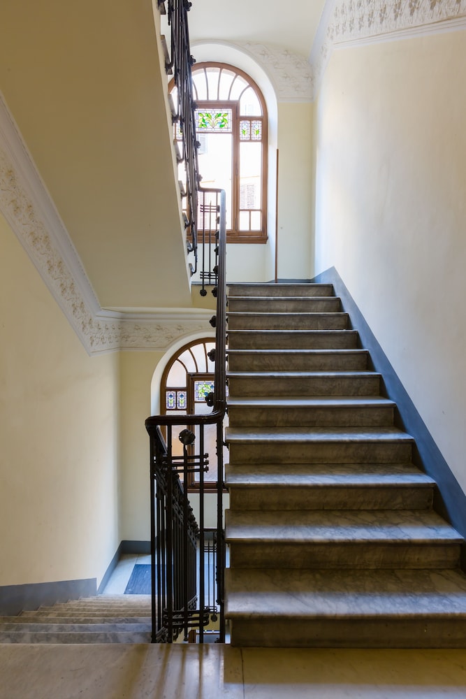 The Regal Suite 22/50