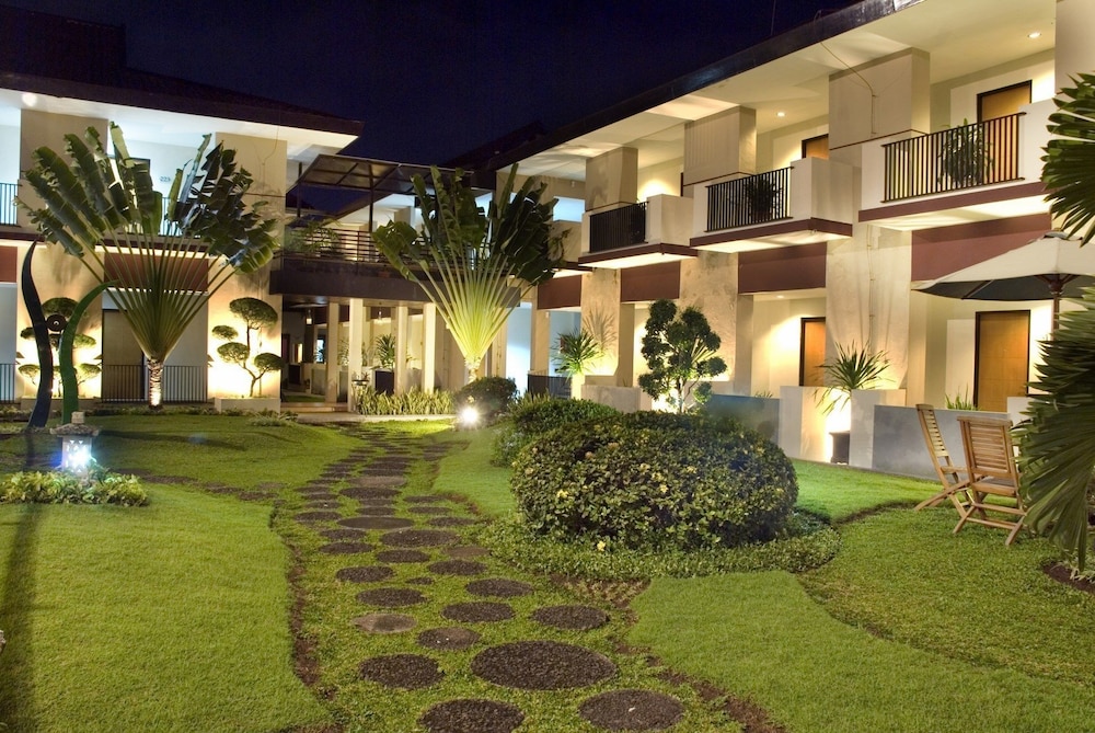 Lpp Convention Hotel Yogyakarta 2/37