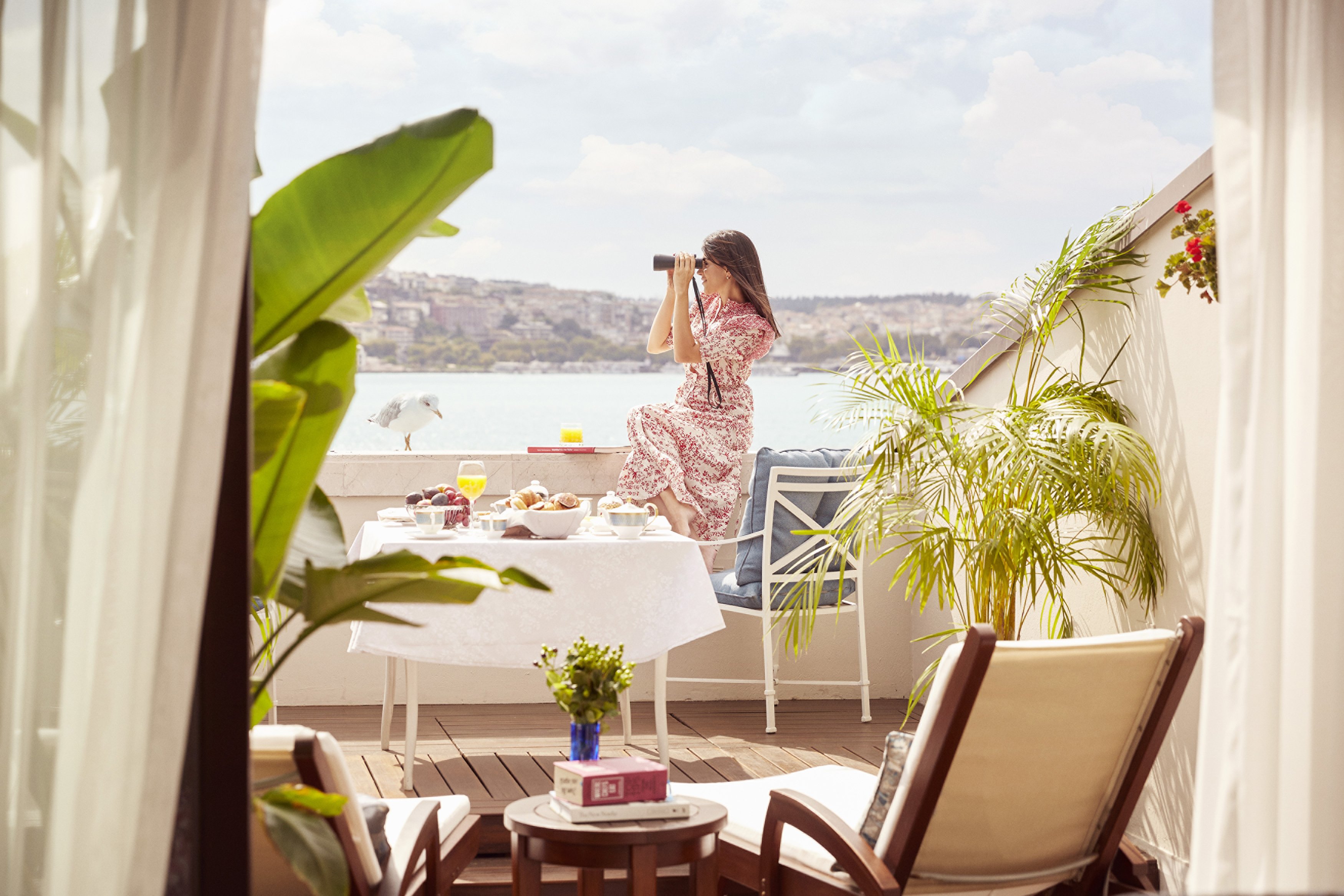 Four Seasons Hotel Istanbul at the Bosphorus 11/80