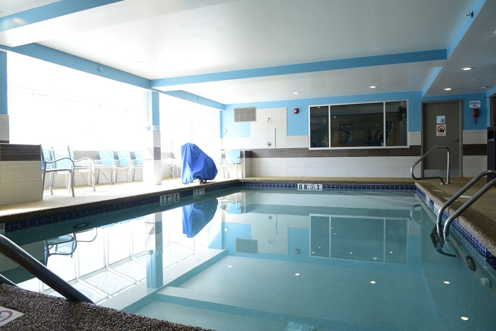swimming pool spa