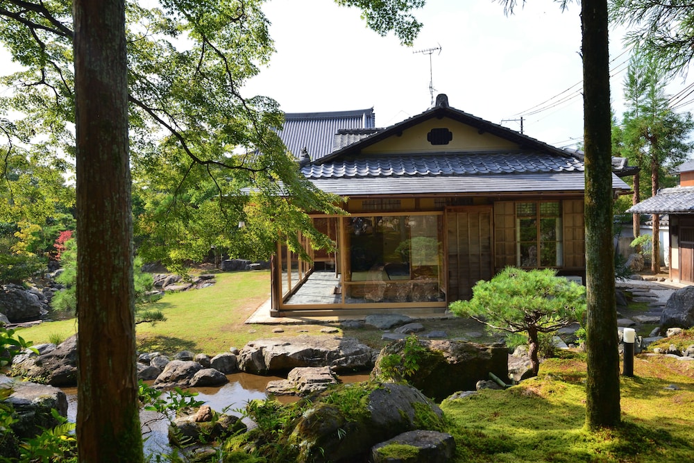 AOI Suites at Nanzenji Kan-un-an 5/92