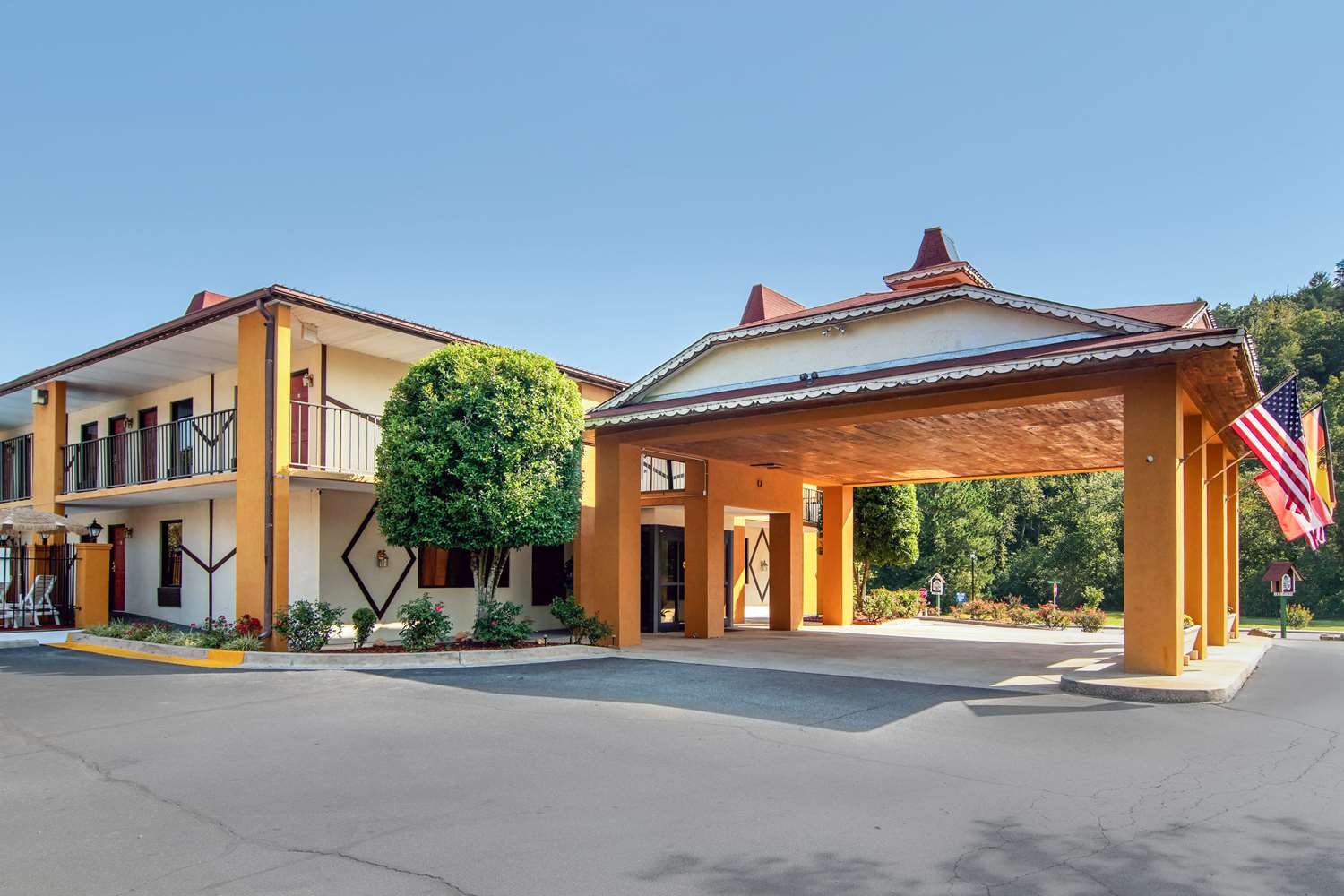 Days Inn by Wyndham Helen 2/12