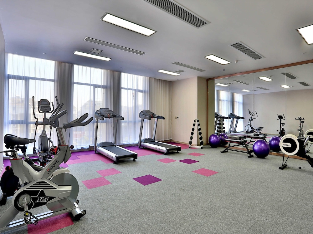 Mercure Hangzhou Linping 48/67