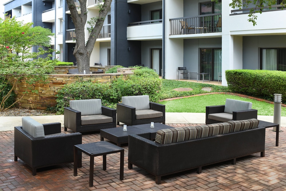 Courtyard by Marriott Dallas Richardson at Spring Valley 40/46
