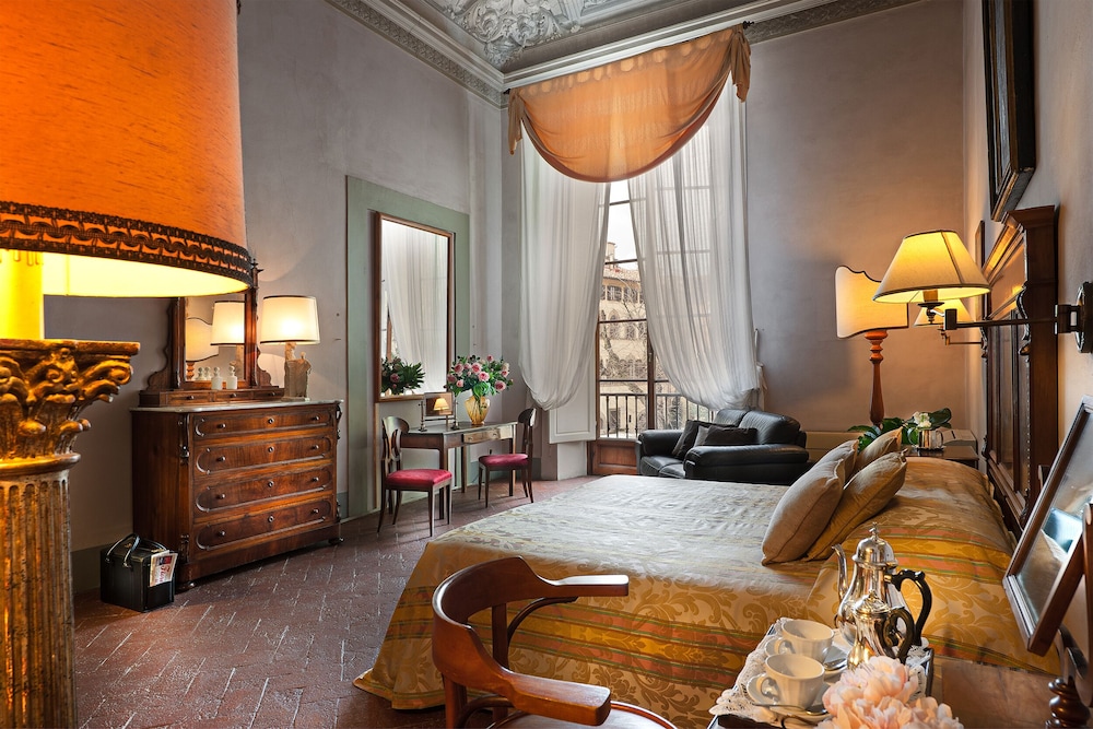 Hotel Palazzo Guadagni 42/47