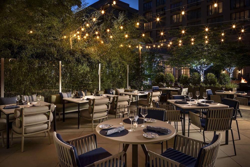 Fairmont Washington D.C. Georgetown 49/72