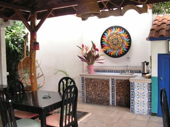 1492 Hotel 40/51