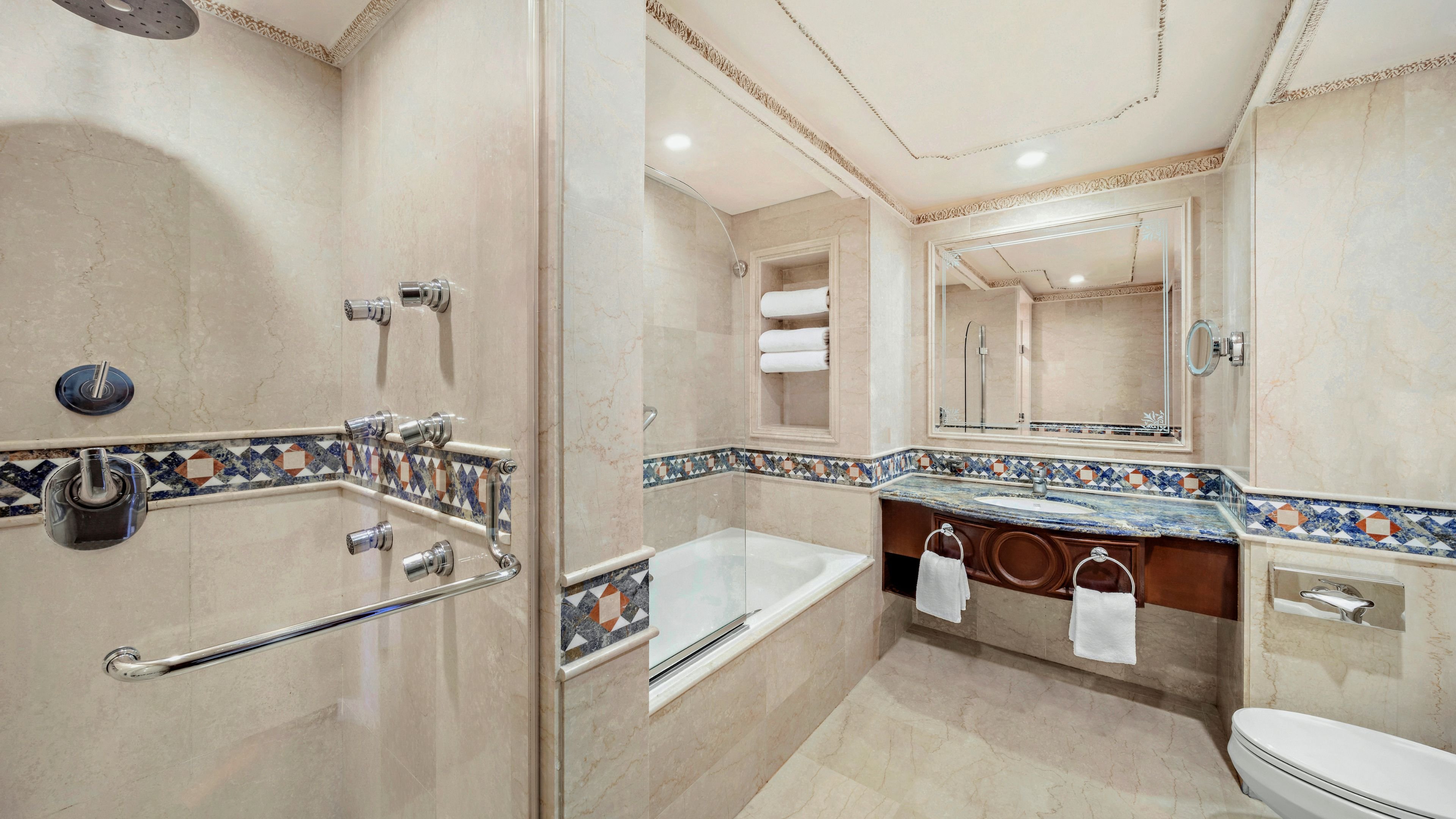 دار التوحيد انتركونتنتال(InterContinental Dar Al Tawhid Makkah) 69/69
