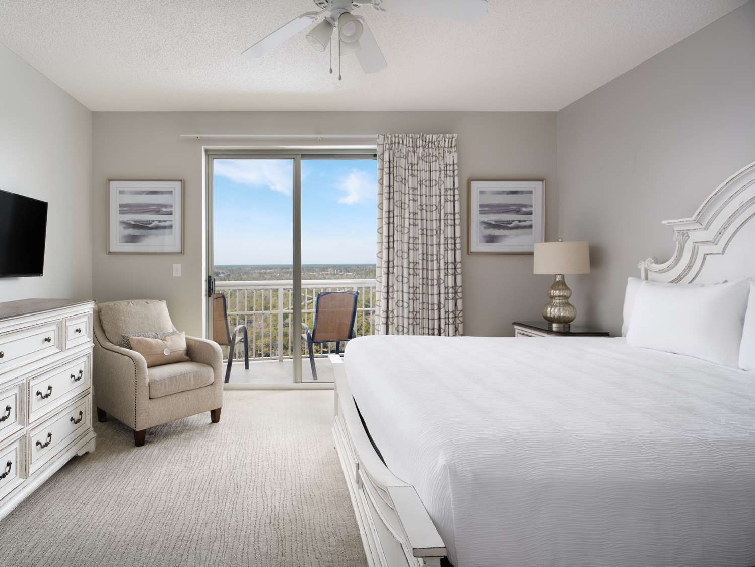 4 Bedrooms, Playground View