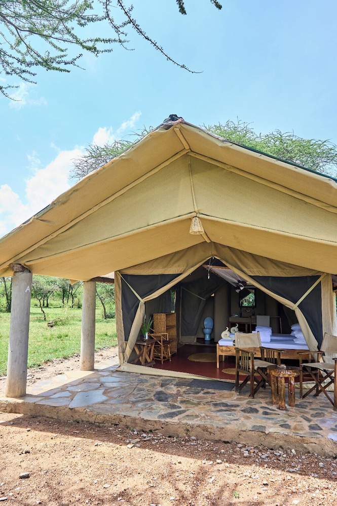 IKOMA TENTED CAMP 1/50