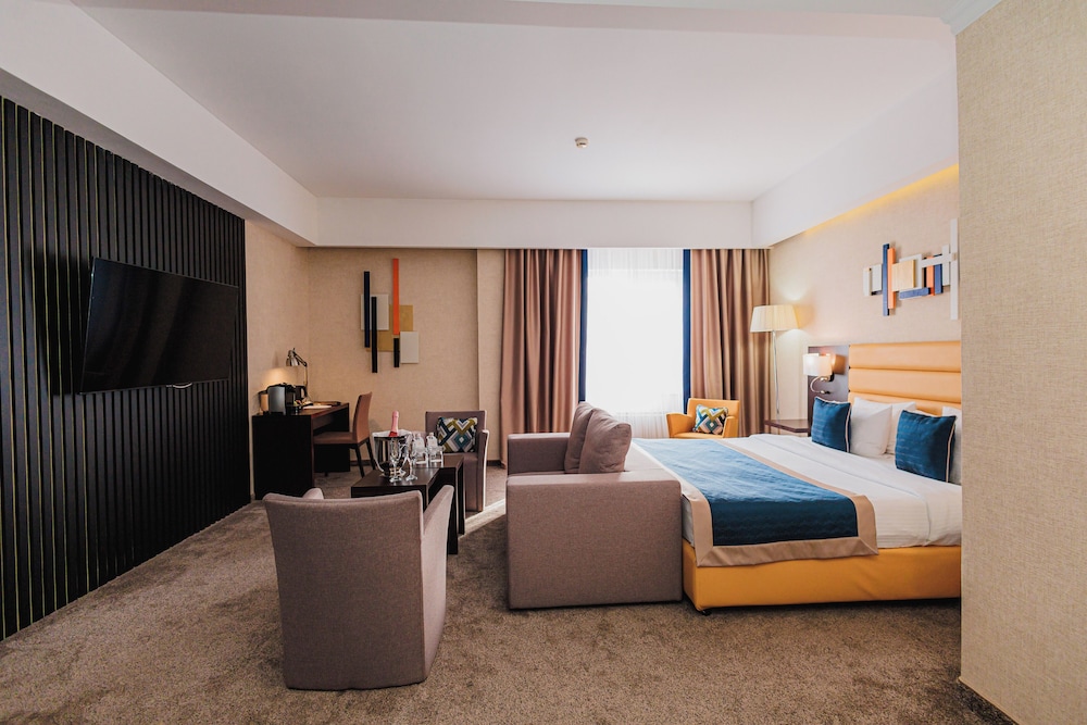 غرفة فاخرة بسرير كينج بغرفة نوم واحدة، Comfort Hotel Astana 9/10