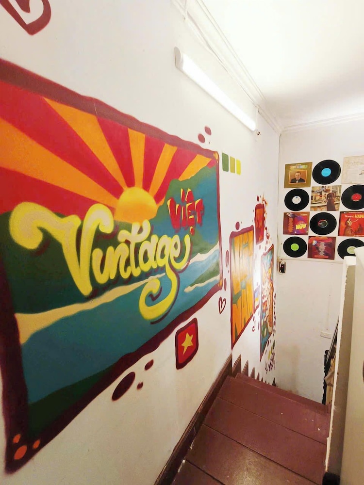 Viet Vintage Hostel & Pub 4/26
