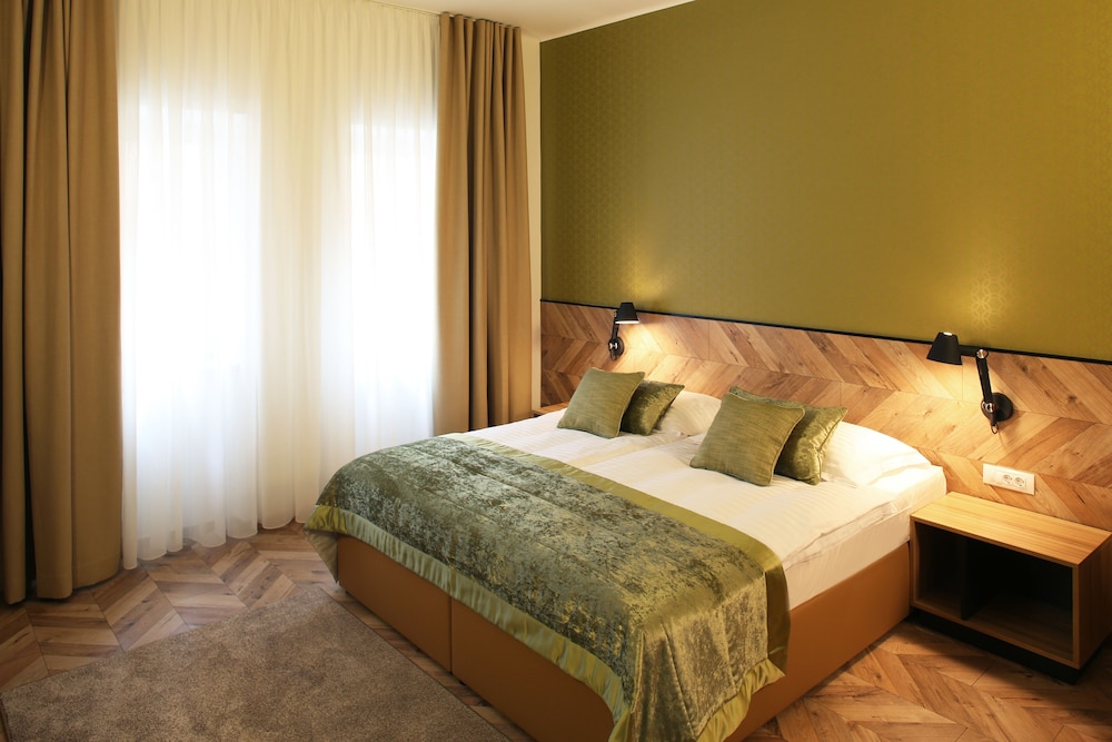 Urban Boutique Hotel Ljubljana 18/65