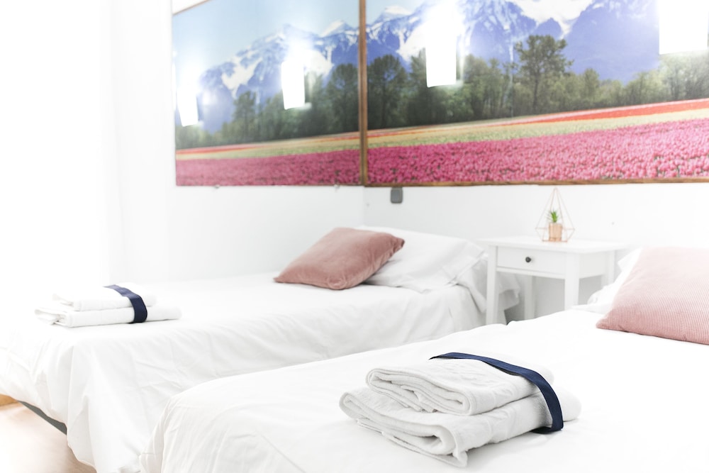 HOSTAL LA BAÑEZANA 18/33