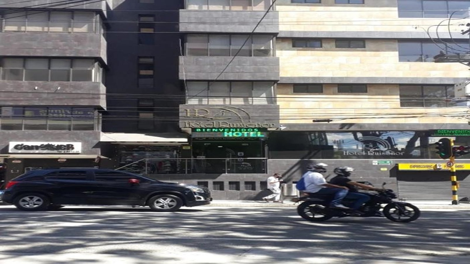 Hotel Ruisenor Itagui 31/31