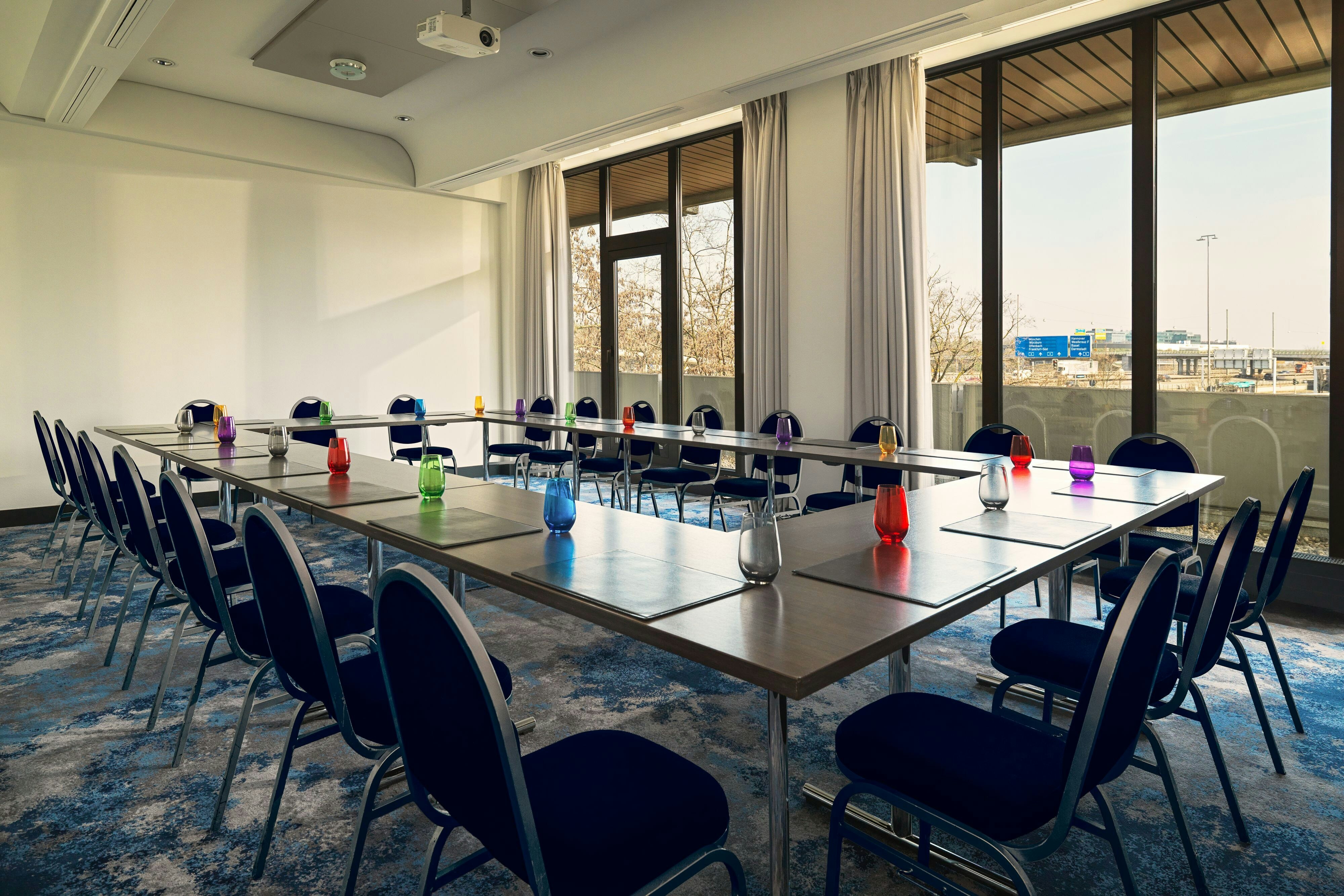 Frankfurt Airport Marriott Hotel 61/68