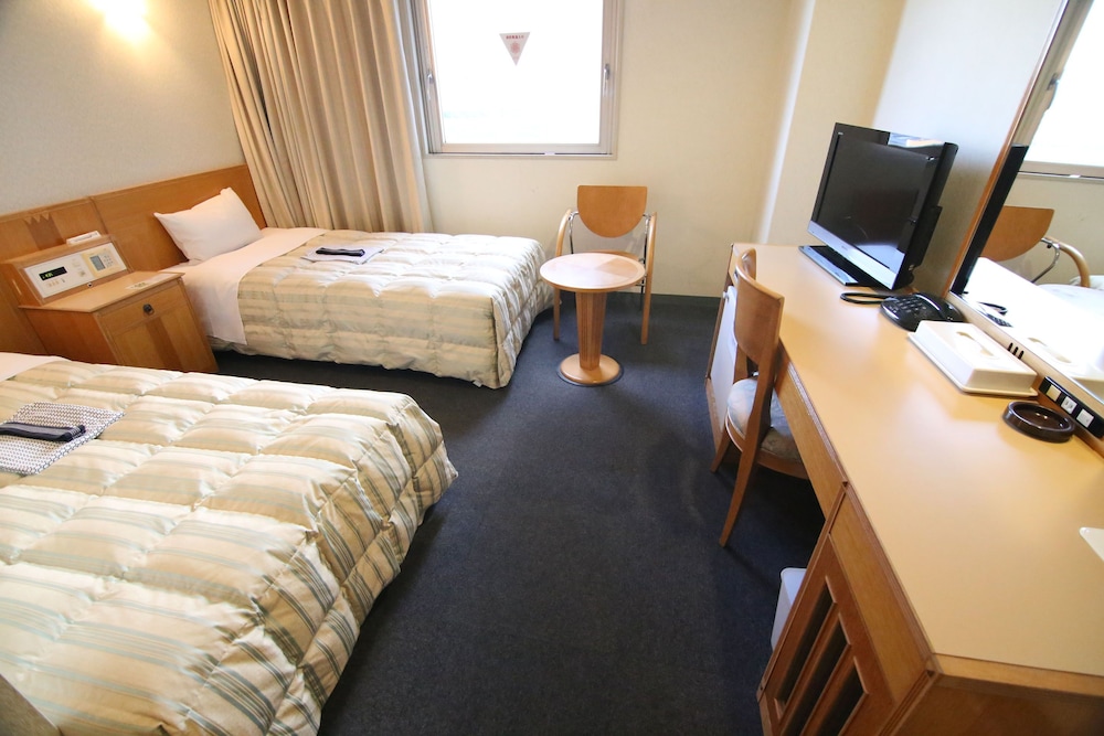 South Breeze Hotel 13/40