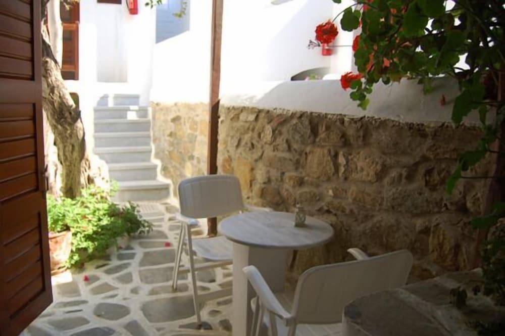 Villa Pinelopi 36/50