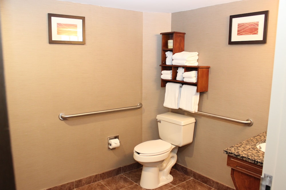 Comfort Inn, Bangor North ME 16/37