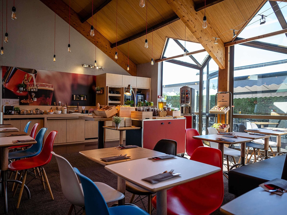 restaurant-cafeteria