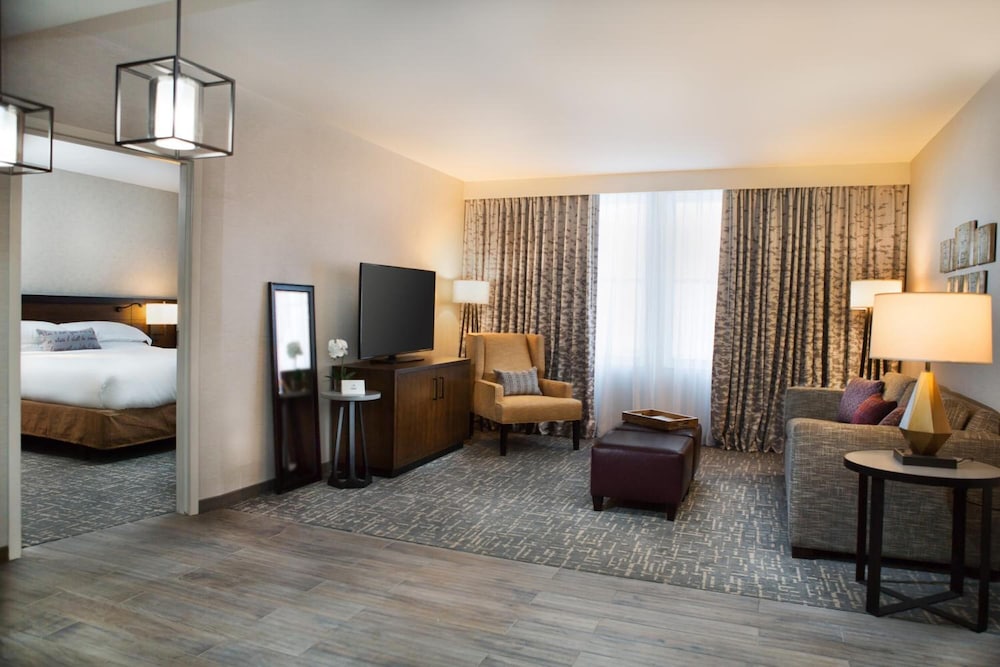 Hotel Madison & Shenandoah Conference Ctr 20/46