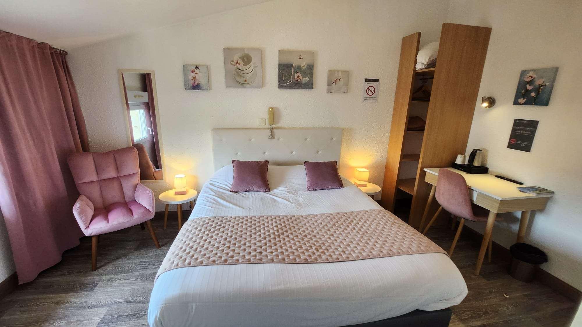 CITOTEL LE CHEVAL BLANC 7/50